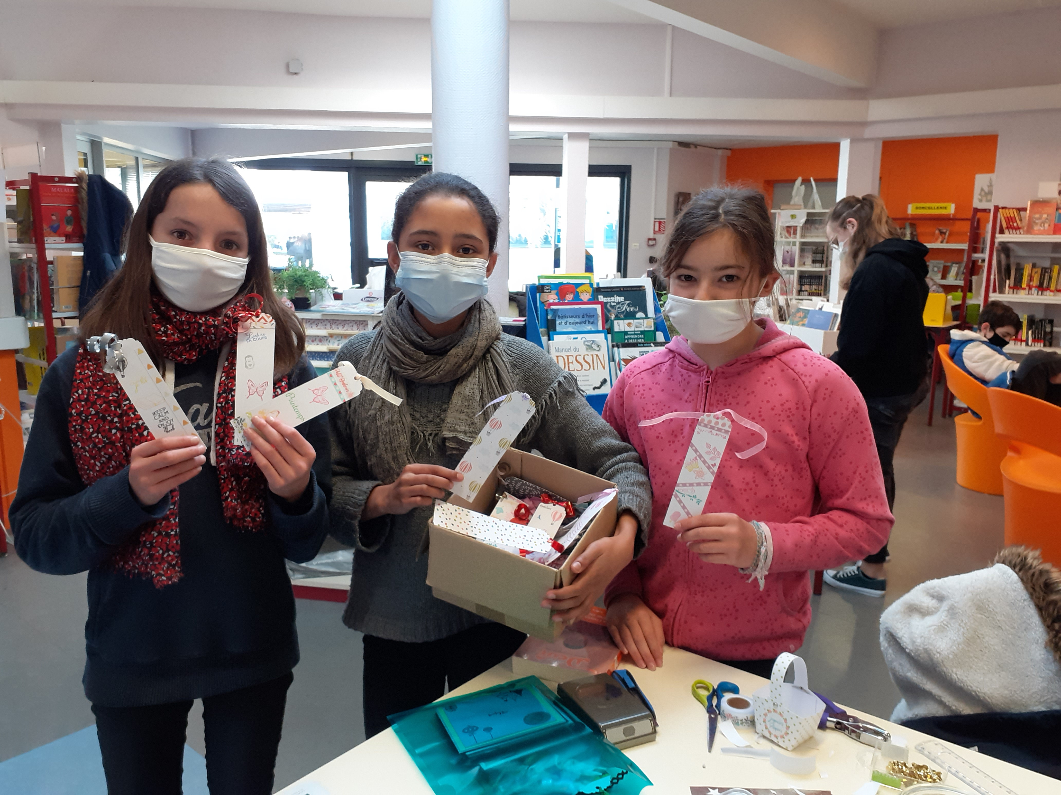 Actualités - Un atelier scrapbooking au collège